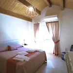 Il Filaro Del Castello Di San Basilio *