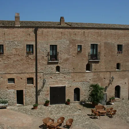 Il Filaro Del Castello Di San Basilio Vakantieboerderij *