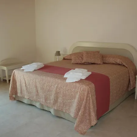 Il Filaro Del Castello Di San Basilio Farm stay *