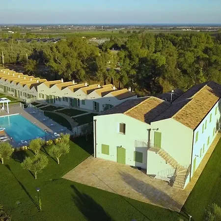 Il Filaro Del Castello Di San Basilio * Marina Di Pisticci