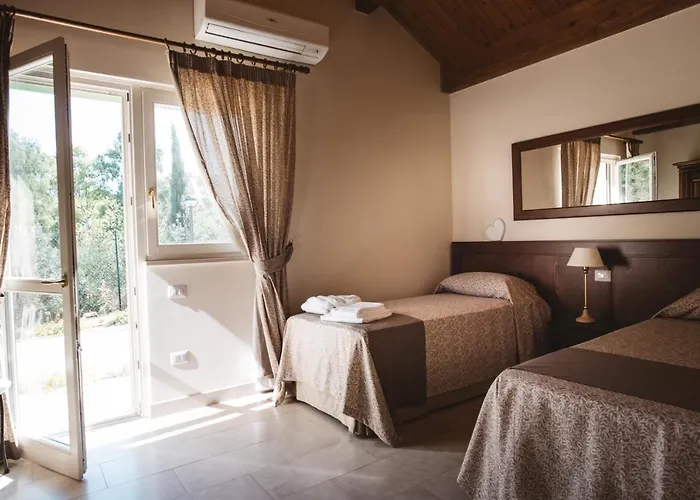 Il Filaro Del Castello Di San Basilio Vakantieboerderij