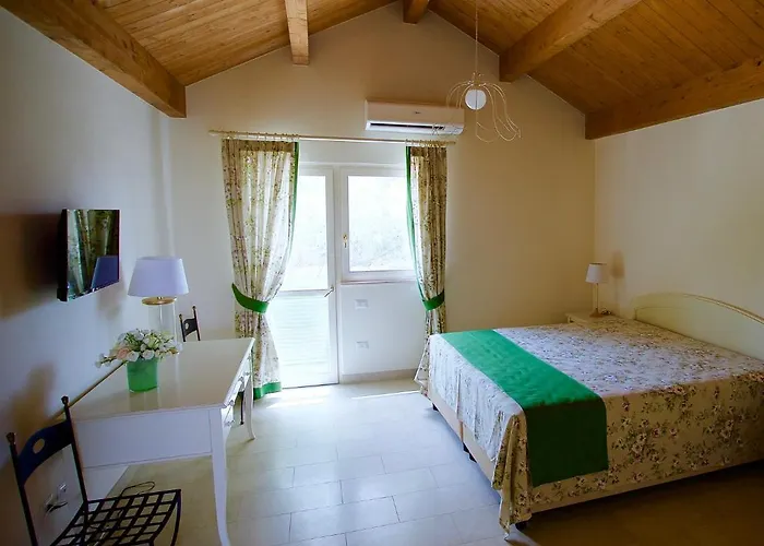 Vakantieboerderij Il Filaro Del Castello Di San Basilio