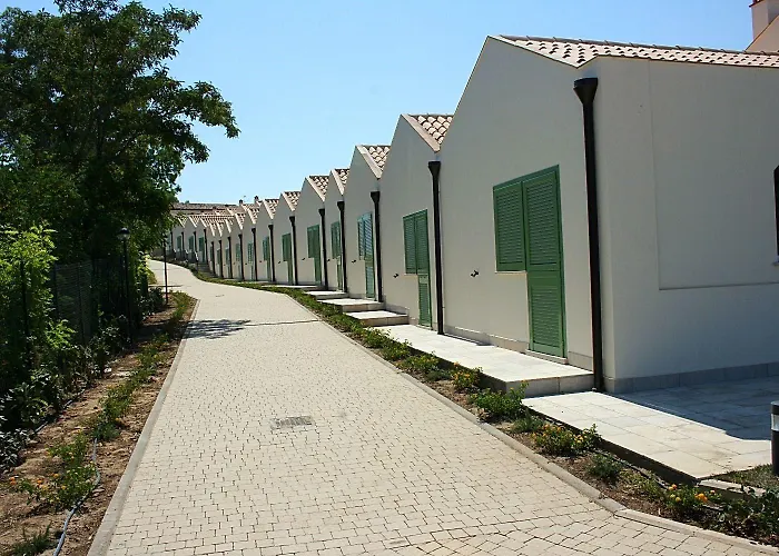 Il Filaro Del Castello Di San Basilio